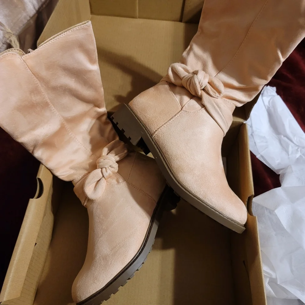 NIB COUTGO SUEDE BOW KNOT ROUND TOE LUG SOLE NON SLIP TODDLER BOOT